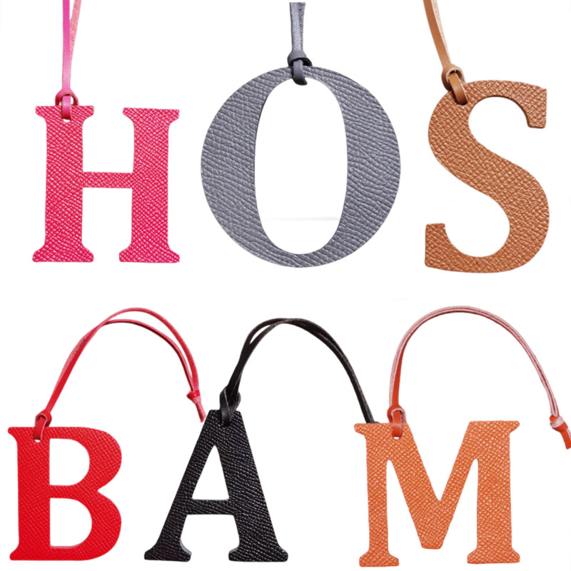 Monogram Keychain Leather - Venta al por mayor de lujo