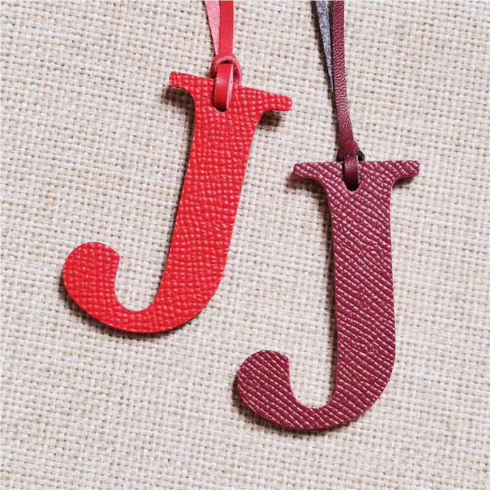 Monogram Keychain Leather - Letra en inglés H I J