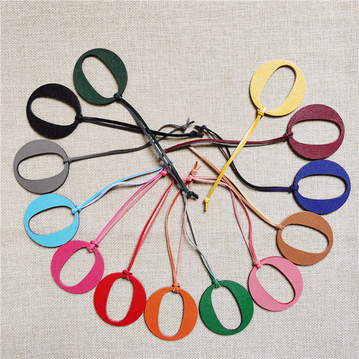 Venta al por mayor de lujo de  - Monogram Keychain Leather reseña y precio